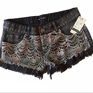 On Twelfth-Black Jean Shorts w/lace-NWT-Sz-Med.
